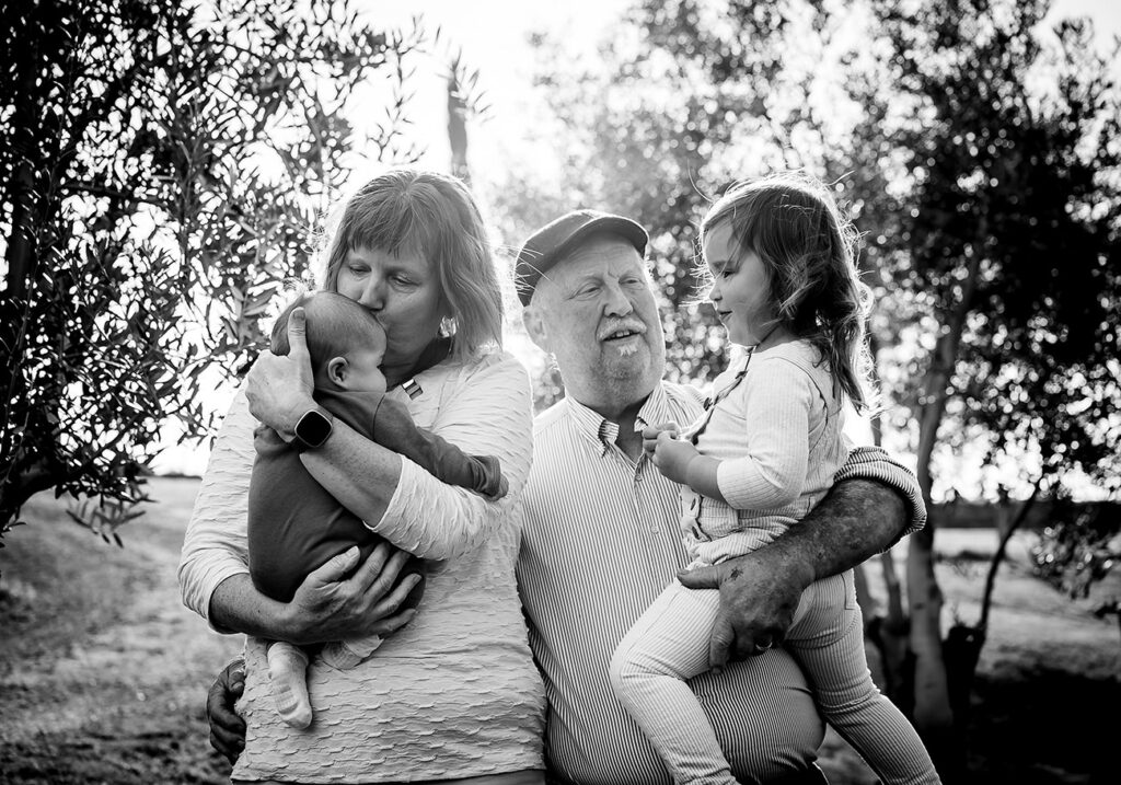 Family portraits in Tuscany, Italy